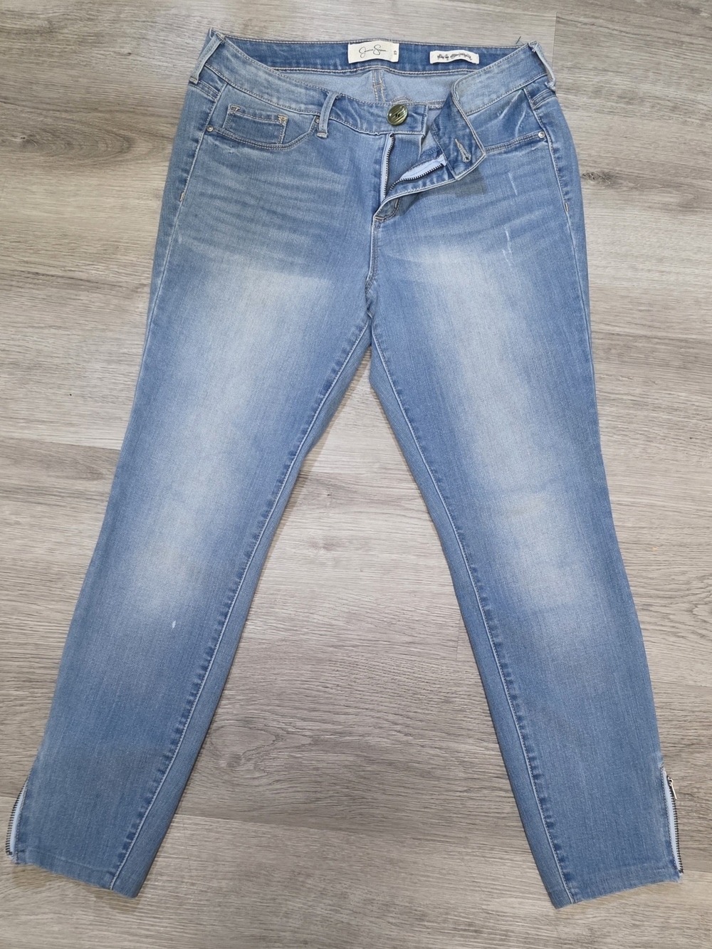 Jessica Simpson Light Blue Cropped Slim Stretch Jeans